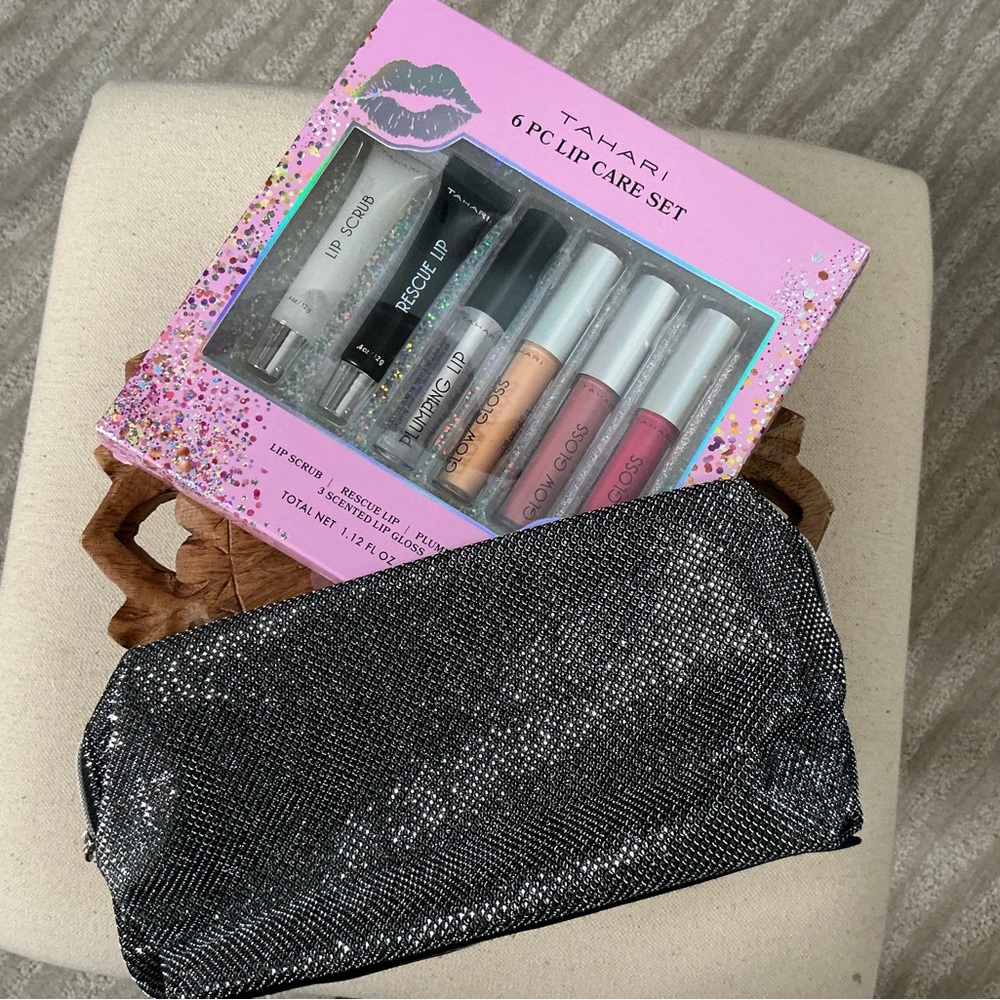 Tahari Lip Care Set with Pink Packaging and Assorted Gloss Shades